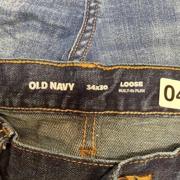 Old navy jeans size 34/30 loose built in flex - Picture 4 of 5
